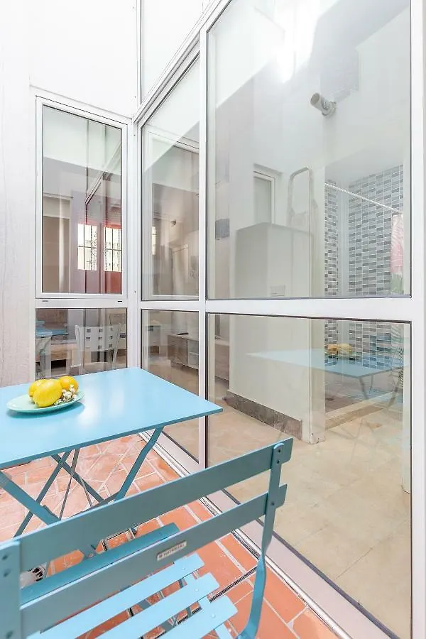 Apartment Pasaje De Amores Der - Descanso En Casa Y Vida Cultural Y Monumentos 4 Px Seville
